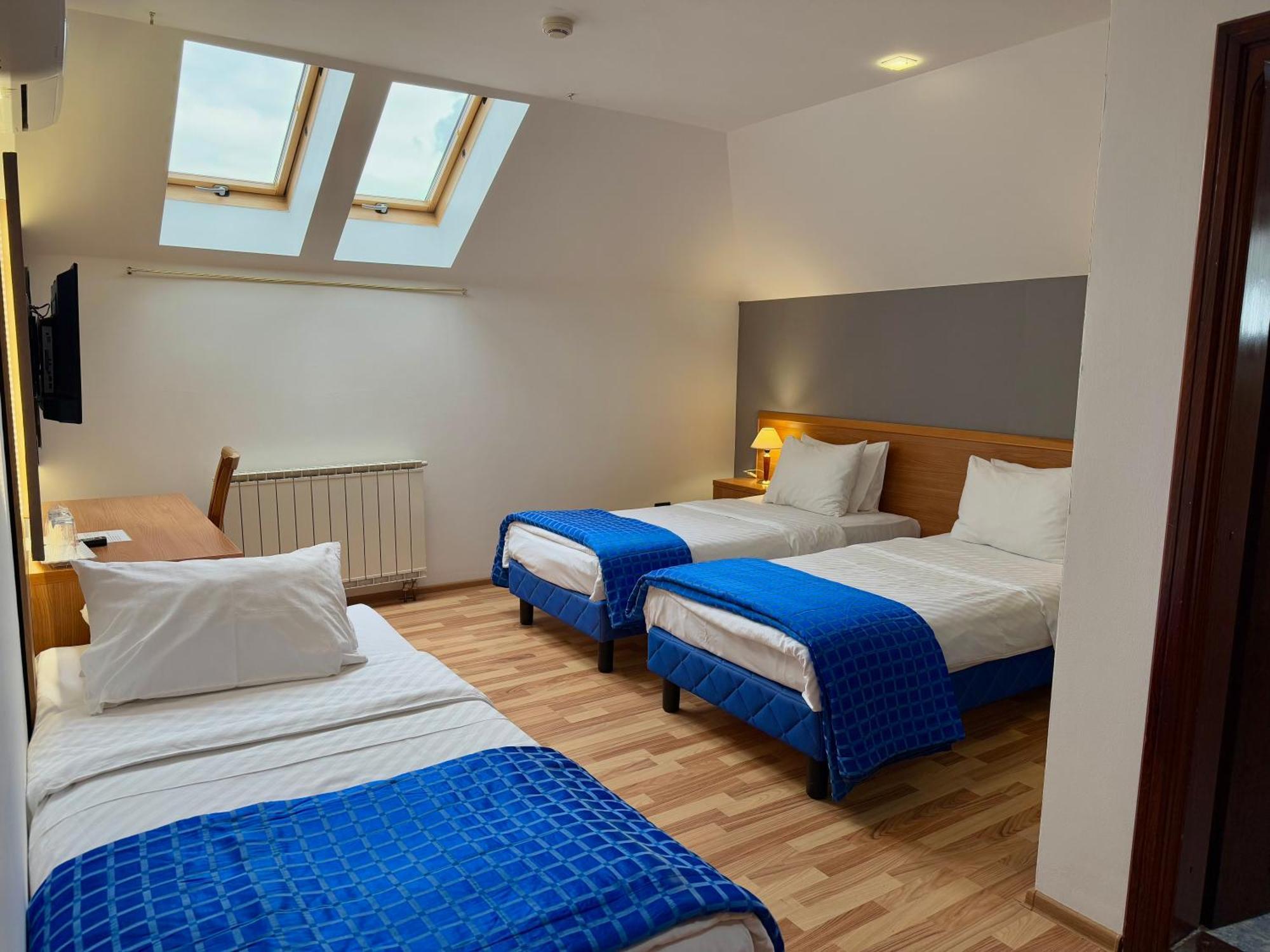 Motel M Vlasenica ภายนอก รูปภาพ