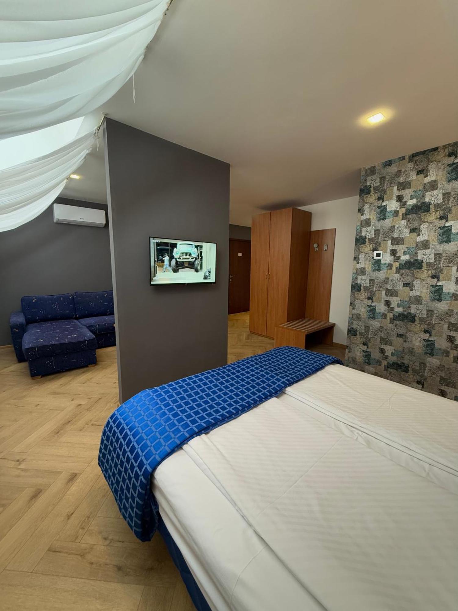 Motel M Vlasenica ภายนอก รูปภาพ