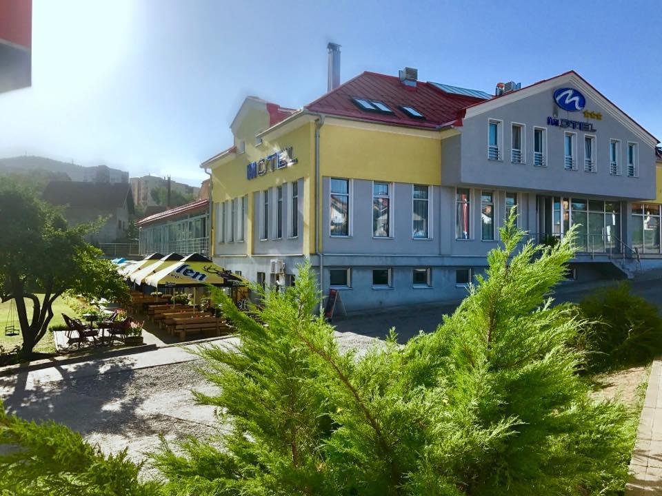 Motel M Vlasenica ภายนอก รูปภาพ